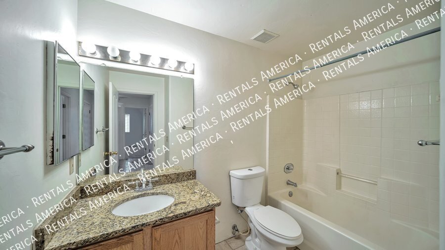 4 bedroom,2 bath home fantastic location property image