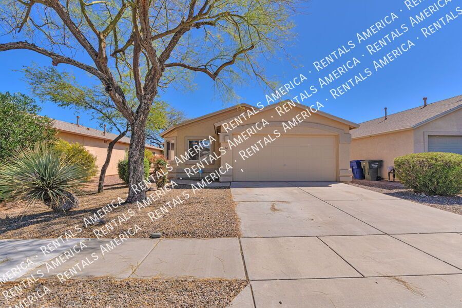 Charming 4 Bedroom 2 Bath Home in Rita Ranch property image