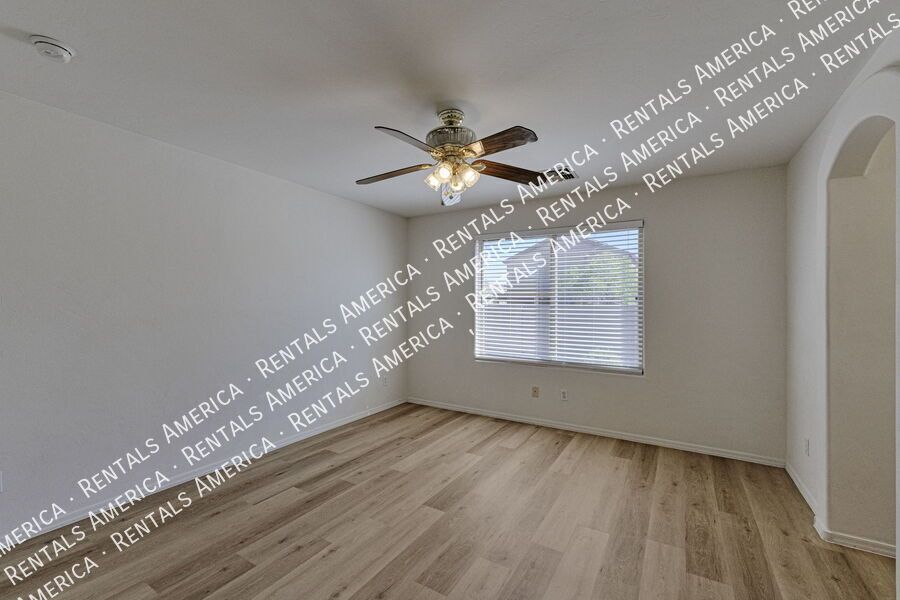 Charming 4 Bedroom 2 Bath Home in Rita Ranch property image