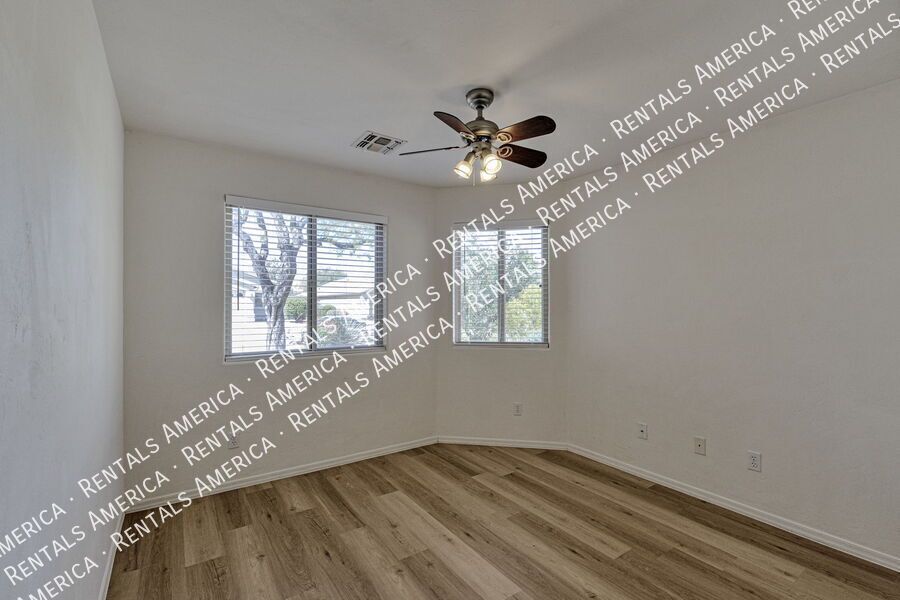 Charming 4 Bedroom 2 Bath Home in Rita Ranch property image