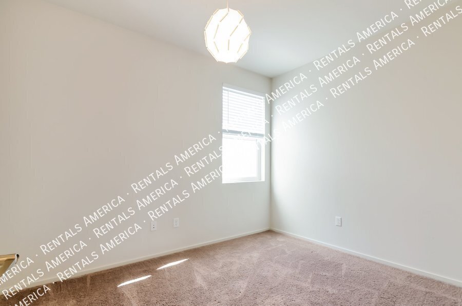 Modern home near University, Banner property image