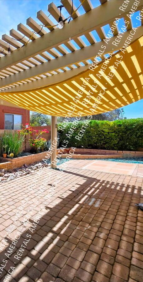 This southwestern modern home is ready for you! property image