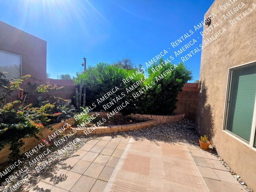 This southwestern modern home is ready for you! property image