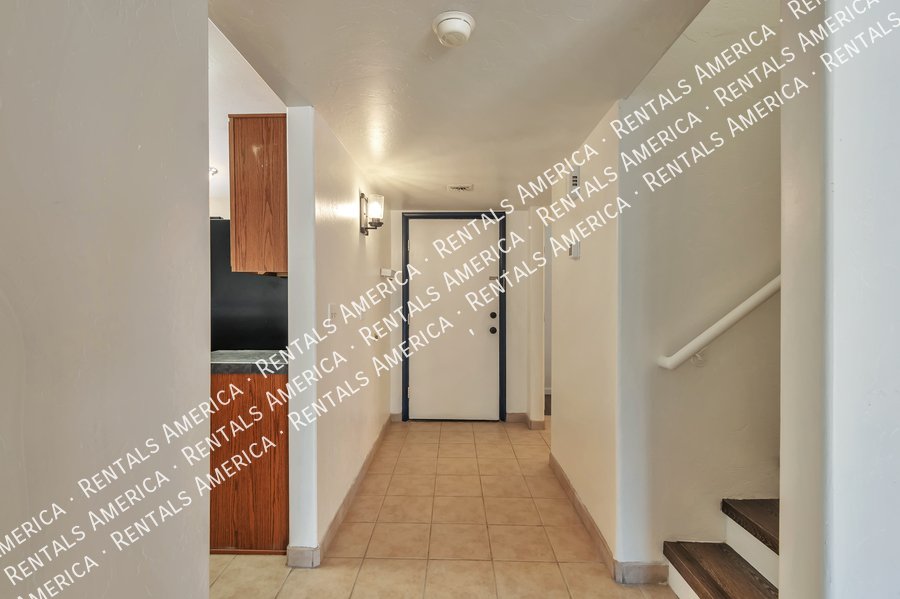 Great Location, Swan & Sunrise! property image