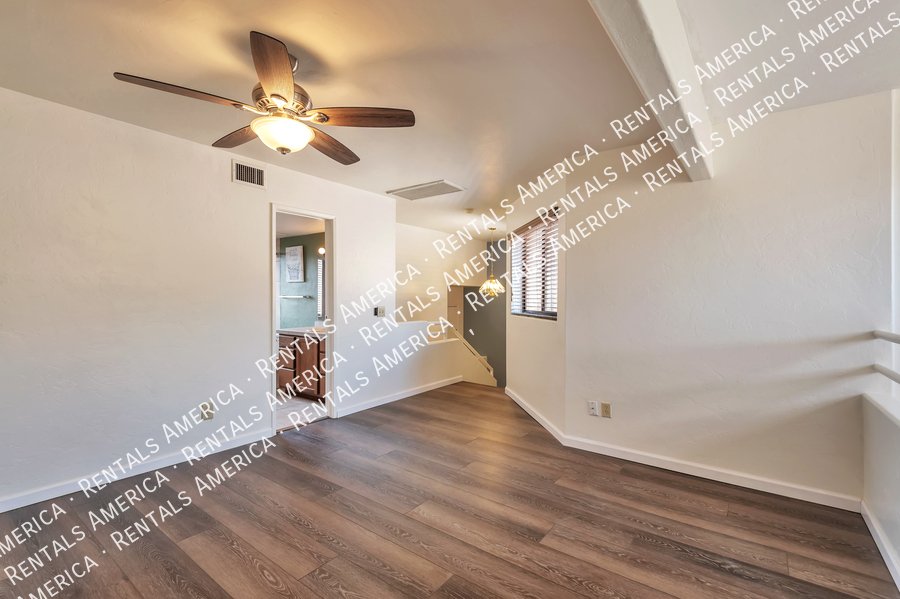 Great Location, Swan & Sunrise! property image