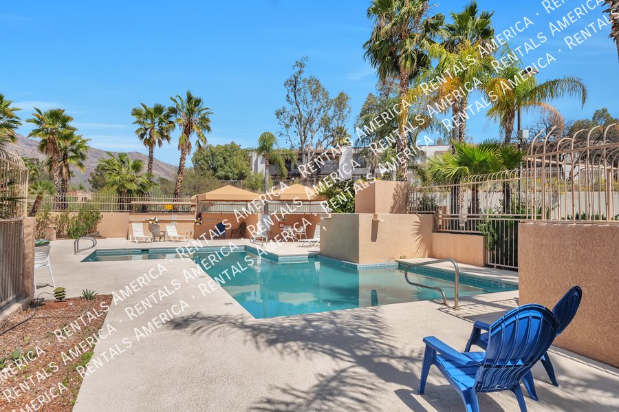 Great Location, Swan & Sunrise! property image