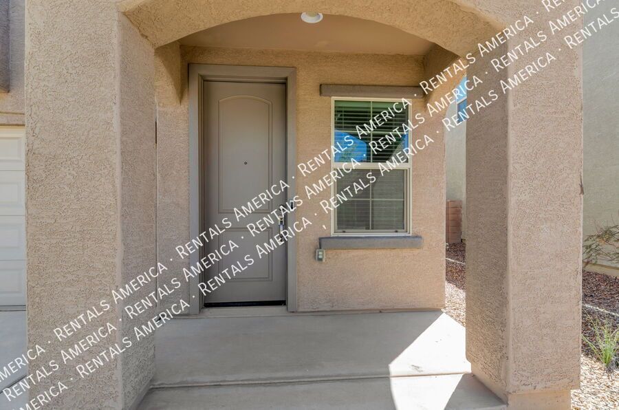 3/3 Home with  Washer/Dryer AND Community Pool & Vail School District property image