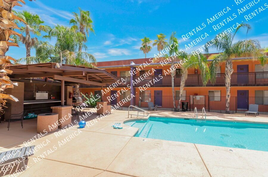 Remodeled 2 Bdrm by UofA! property image