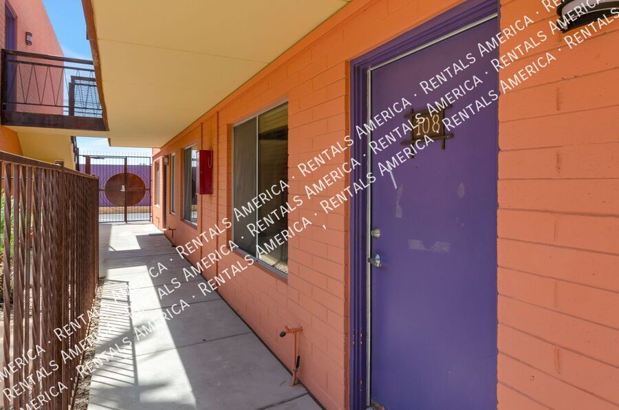 Remodeled 2 Bdrm by UofA! property image