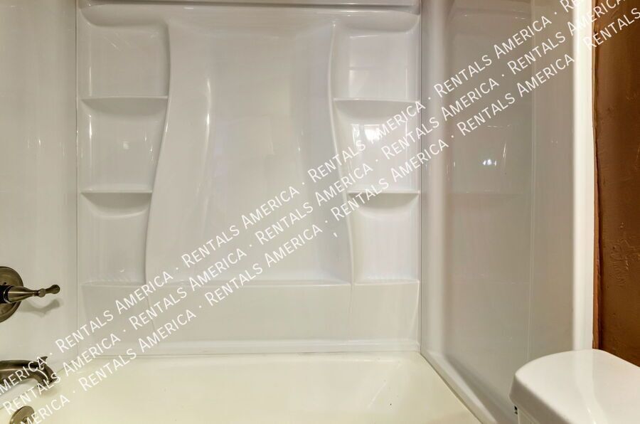 Remodeled 2 Bdrm by UofA! property image