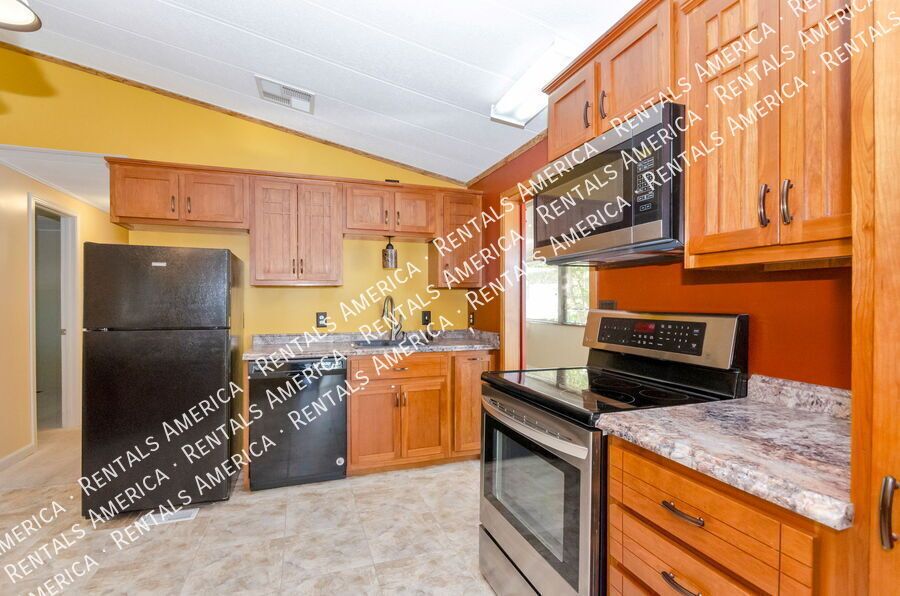 Charming 2BR/2BA in Oro Valley 55+ Community property image