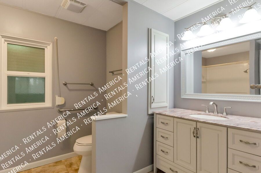 Charming 2BR/2BA in Oro Valley 55+ Community property image