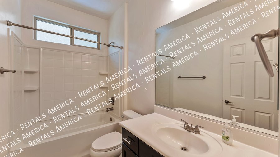 Home in Quarry Pines golf course, close to I-10 property image