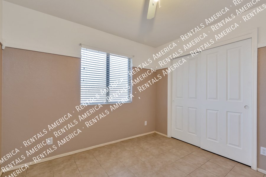 Spacious Home in Marana! property image