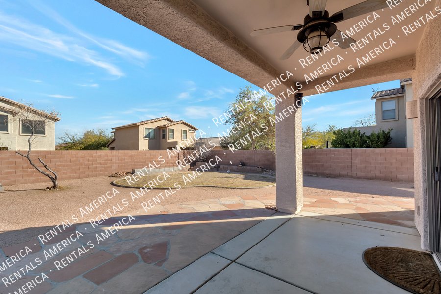 Spacious Home in Marana! property image