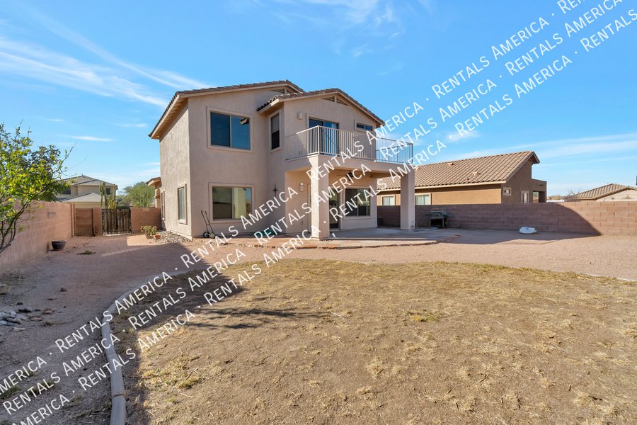 Spacious Home in Marana! property image
