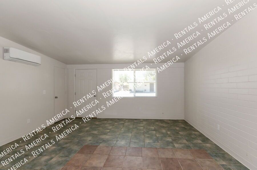 Remodeled 2BD/1BA Home Central Tucson with Washer/Dryer property image
