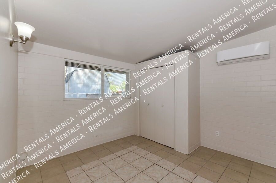 Remodeled 2BD/1BA Home Central Tucson with Washer/Dryer property image
