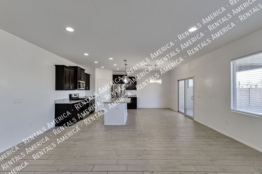 $500 Off May rent if M/I by April 4th property image