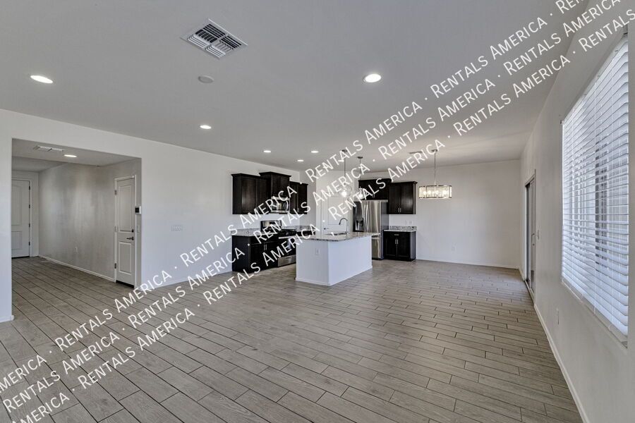 $500 Off May rent if M/I by April 4th property image