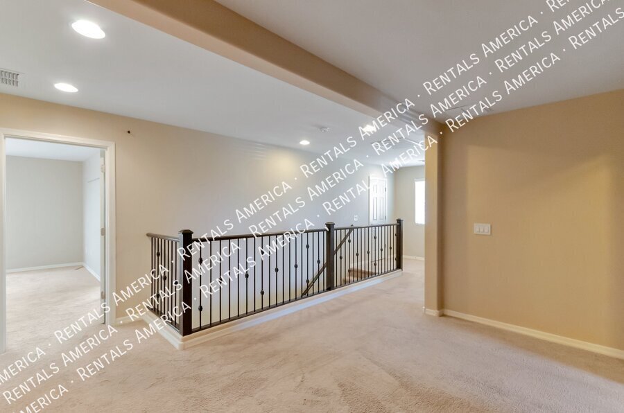 Stunning 4bdrm in great neighborhood! property image