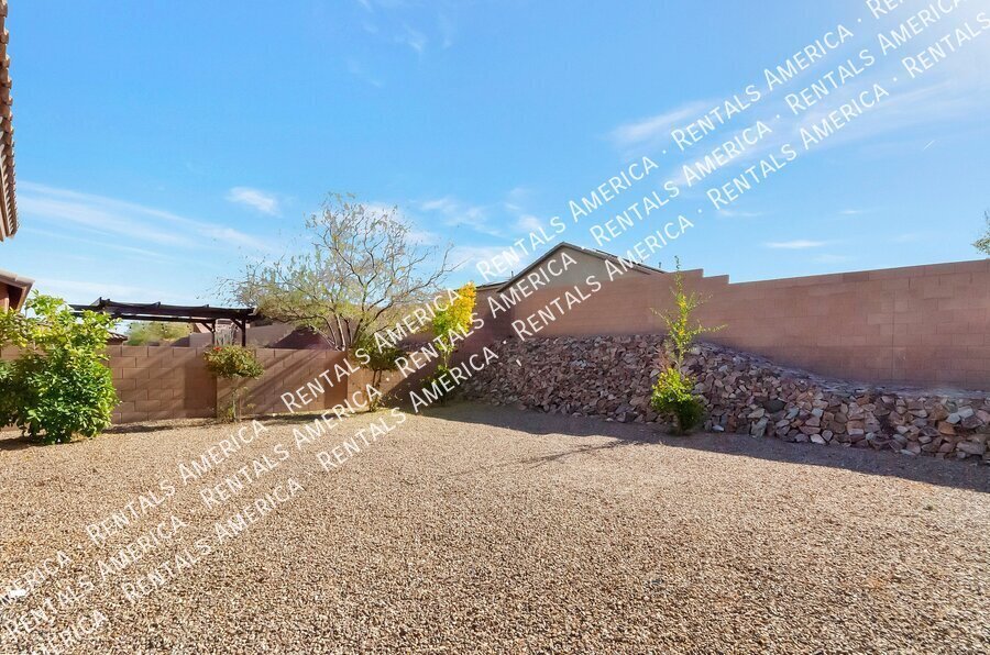 Stunning 4bdrm in great neighborhood! property image