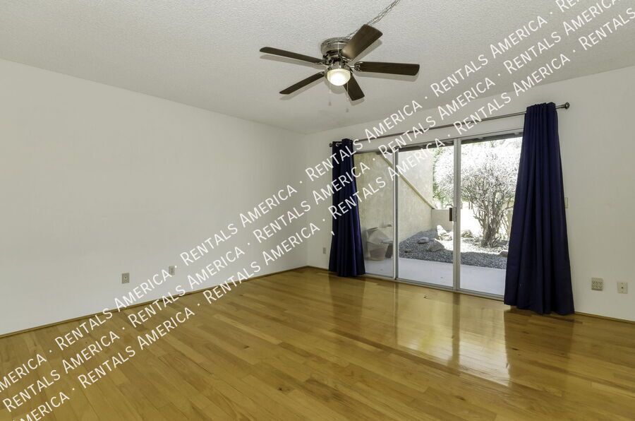 Gorgeous mountain views. property image
