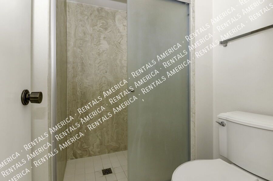 Gorgeous mountain views. property image