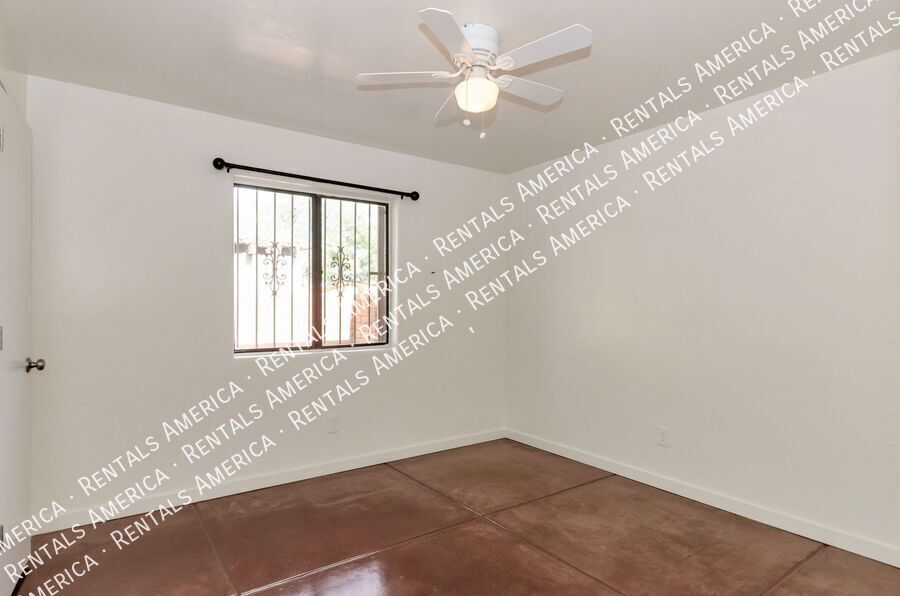 Newly renovated 3 Bedroom 2 Bath property image