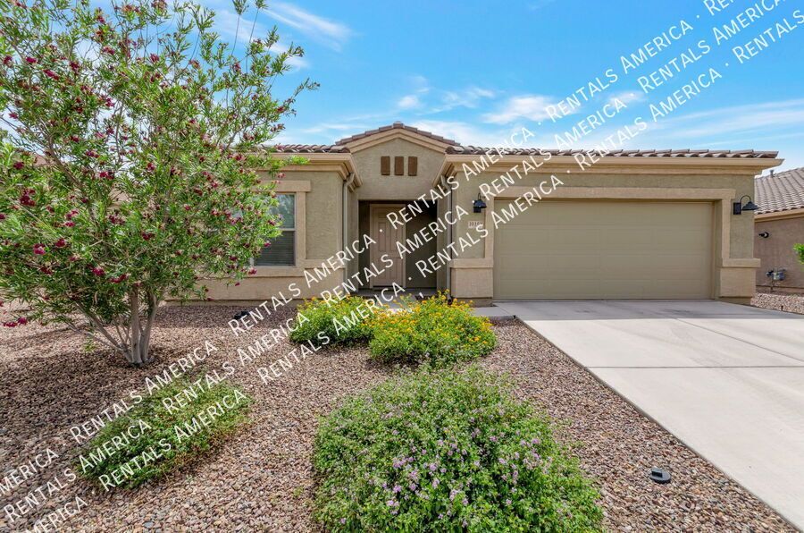 3 Bed / 2 Bath Home in Saguaro Bloom with Mountain Views + Amenities property image