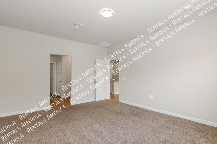 3 Bed / 2 Bath Home in Saguaro Bloom with Mountain Views + Amenities property image