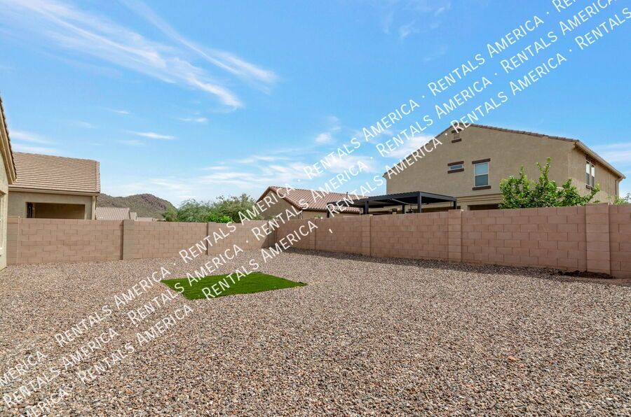 3 Bed / 2 Bath Home in Saguaro Bloom with Mountain Views + Amenities property image