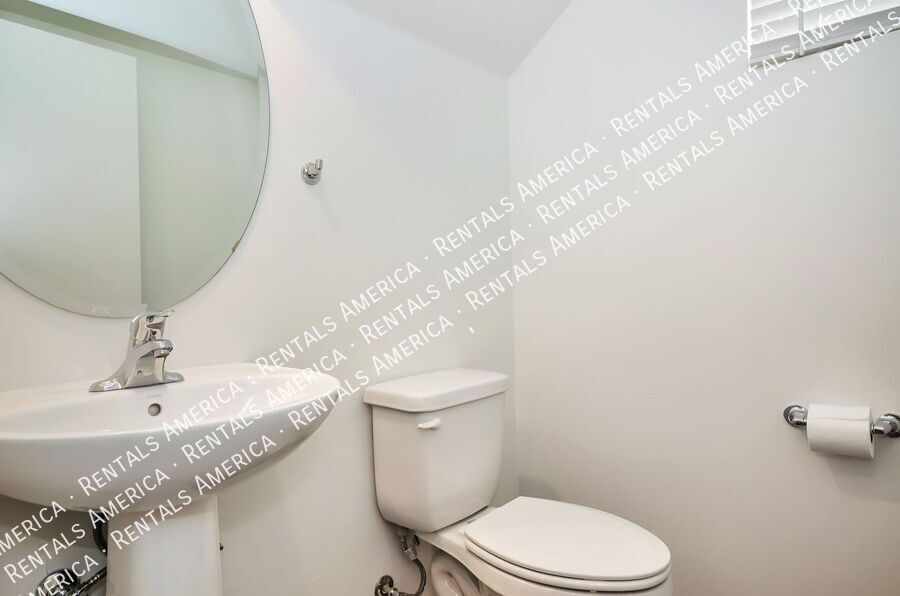 Move in Special -Corbett Village 3 bed, 2.5 bath property image