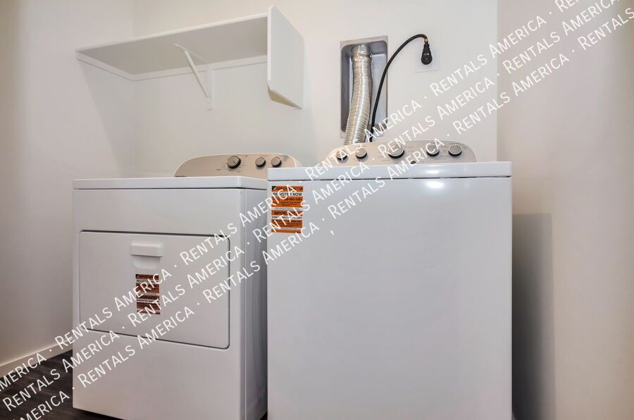 Move in Special -Corbett Village 3 bed, 2.5 bath property image