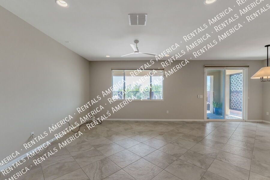 Beautiful home in gated Dove Mountain! property image