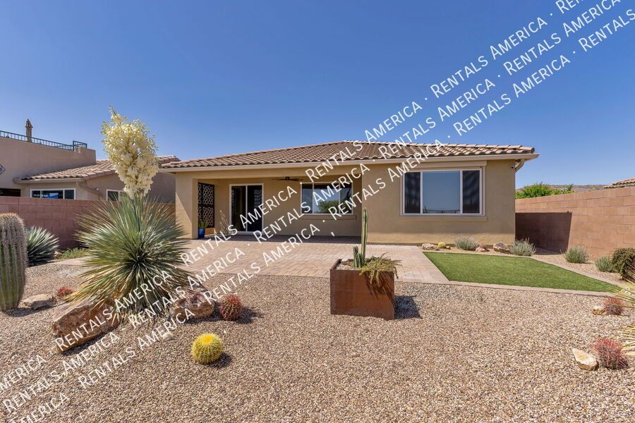 Beautiful home in gated Dove Mountain! property image