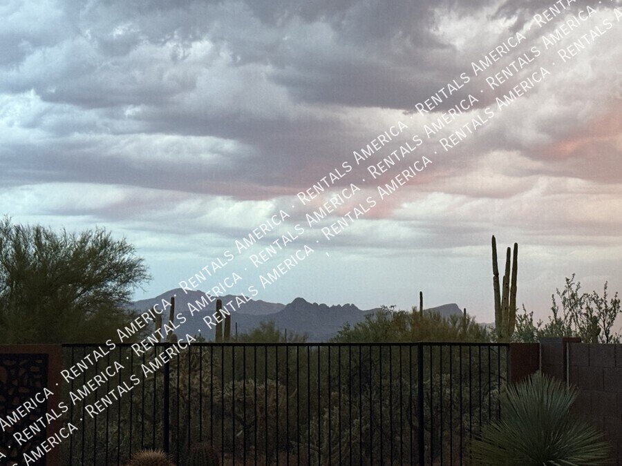 Beautiful home in gated Dove Mountain! property image
