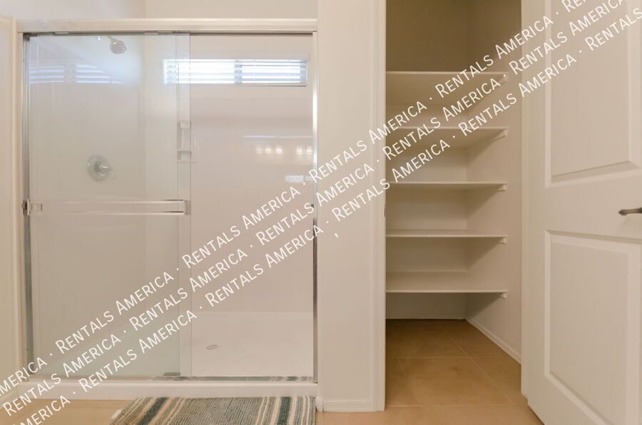 Beautiful home in Camino Verde! property image