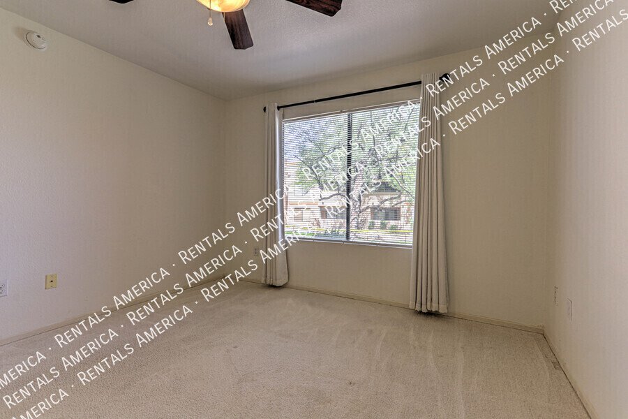 Beautiful 2/2 Foothills Condo in Gated Villas at Sabino Canyon! property image
