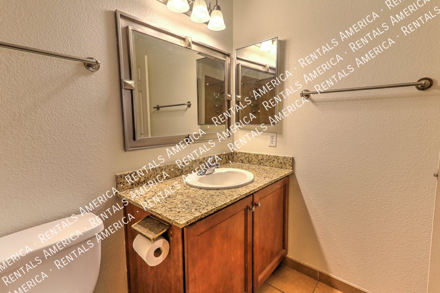 Beautiful 2/2 Foothills Condo in Gated Villas at Sabino Canyon! property image