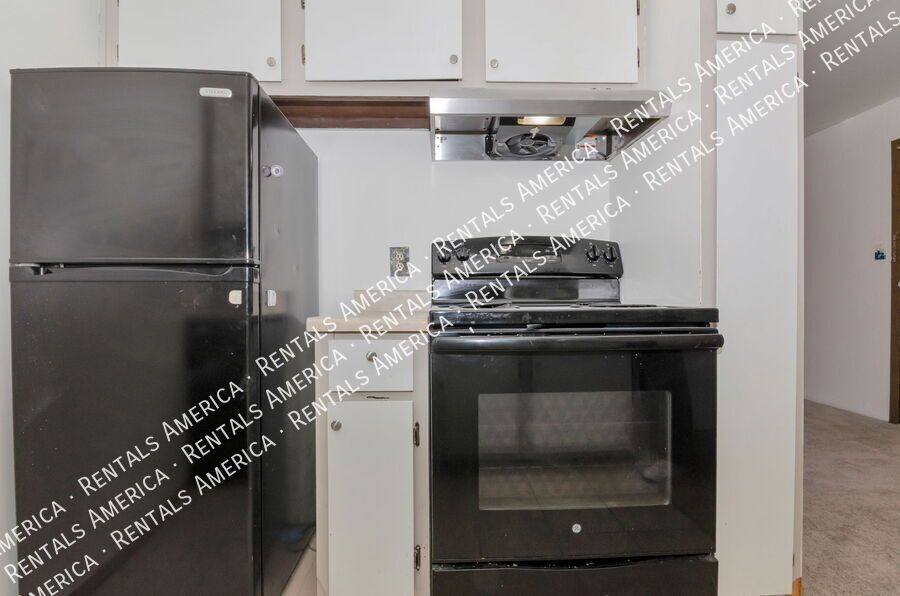 Large one bedroom condo property image