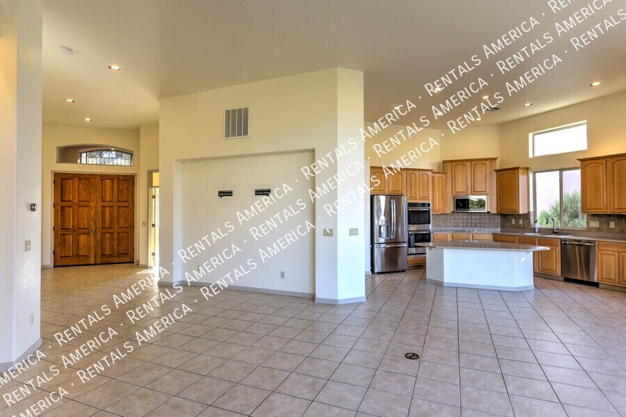 Stunning 3/2 Home with Amazing Mountain Views!! property image