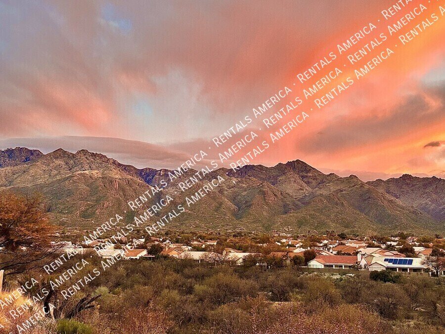 Stunning 3/2 Home with Amazing Mountain Views!! property image