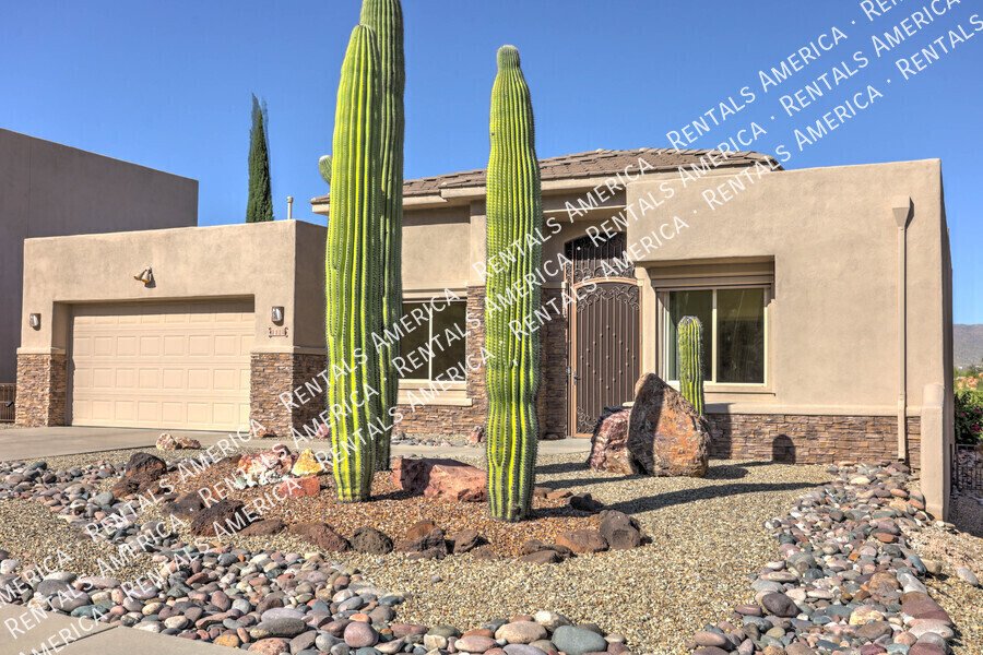 Stunning 3/2 Home with Amazing Mountain Views!! property image