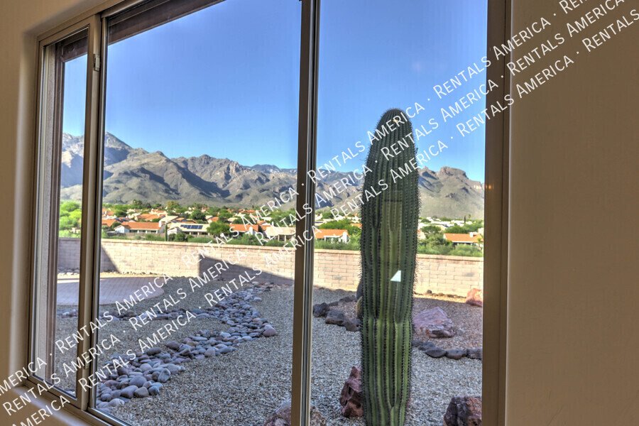 Stunning 3/2 Home with Amazing Mountain Views!! property image