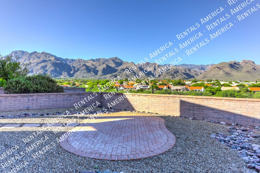 Stunning 3/2 Home with Amazing Mountain Views!! property image