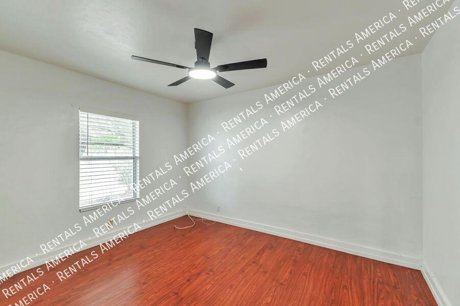 Charming home in the Three Points area property image