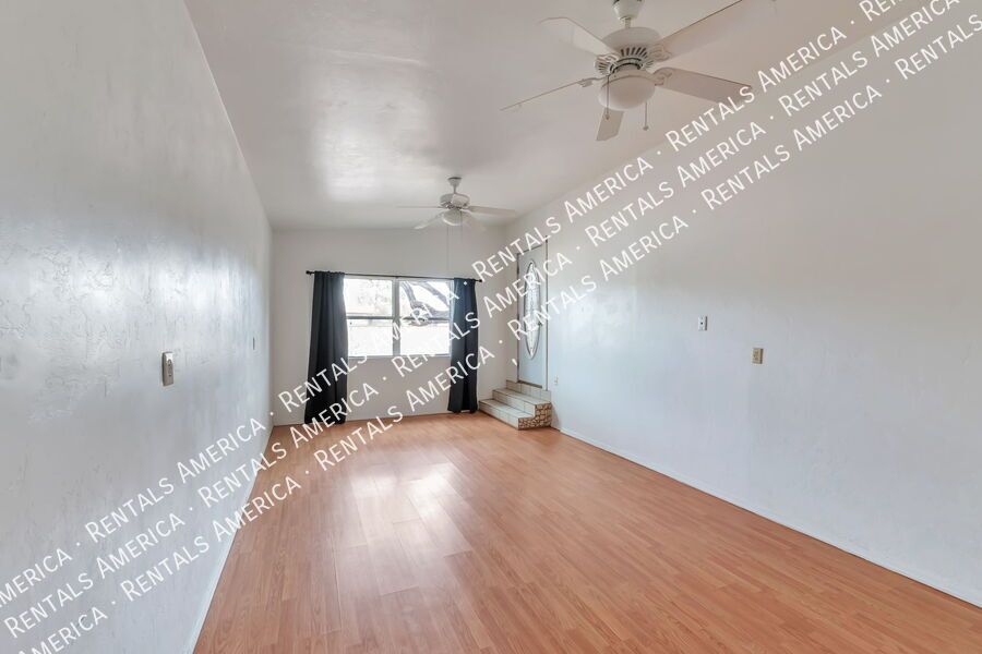 Charming home in the Three Points area property image