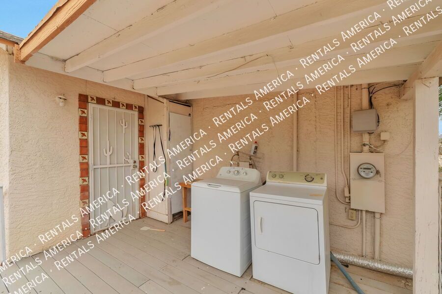 Charming home in the Three Points area property image