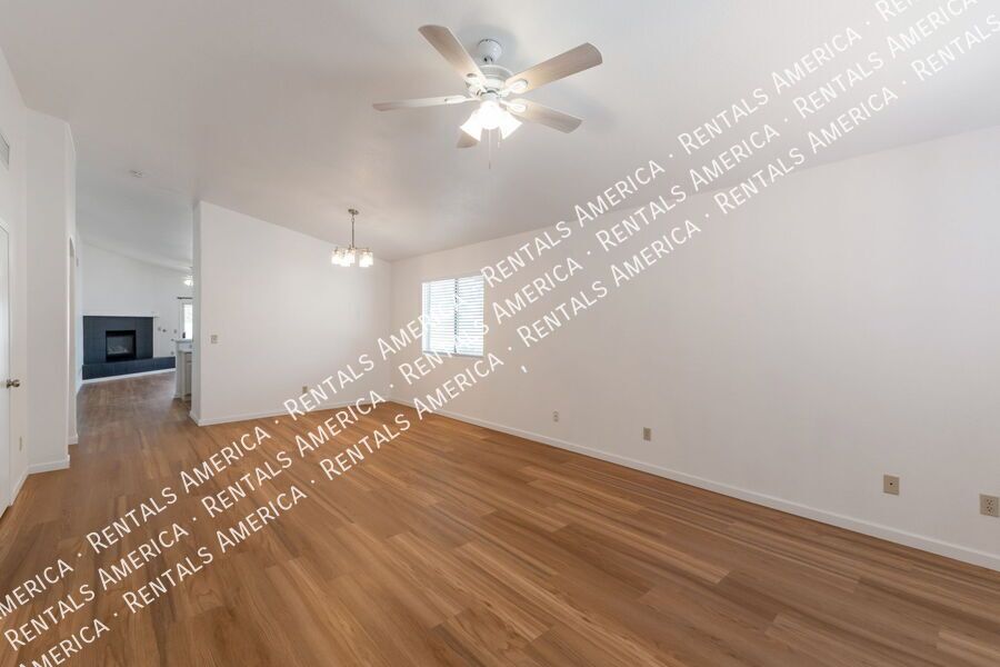 Rita Ranch- Beautiful 3 bedroom 2 bathroom property image